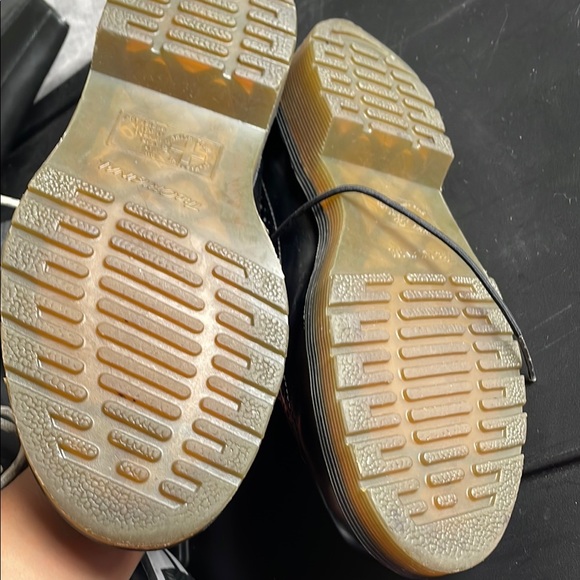 Dr. Martens Men's 3989 Brogue Lace Up Shoes - Picture 3 of 9